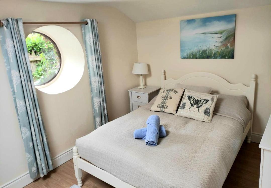 The Coach House Douglas Корк Екстер'єр фото