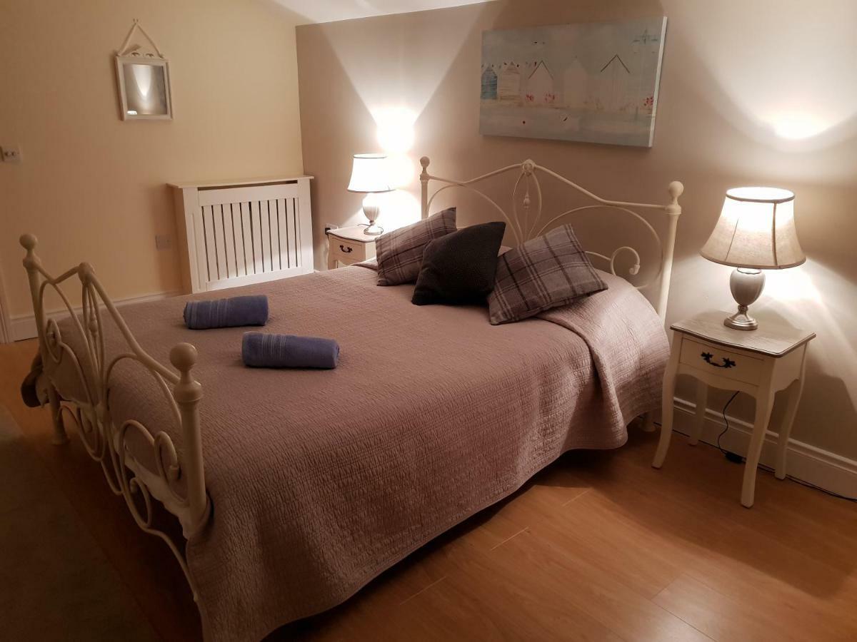 The Coach House Douglas Корк Екстер'єр фото